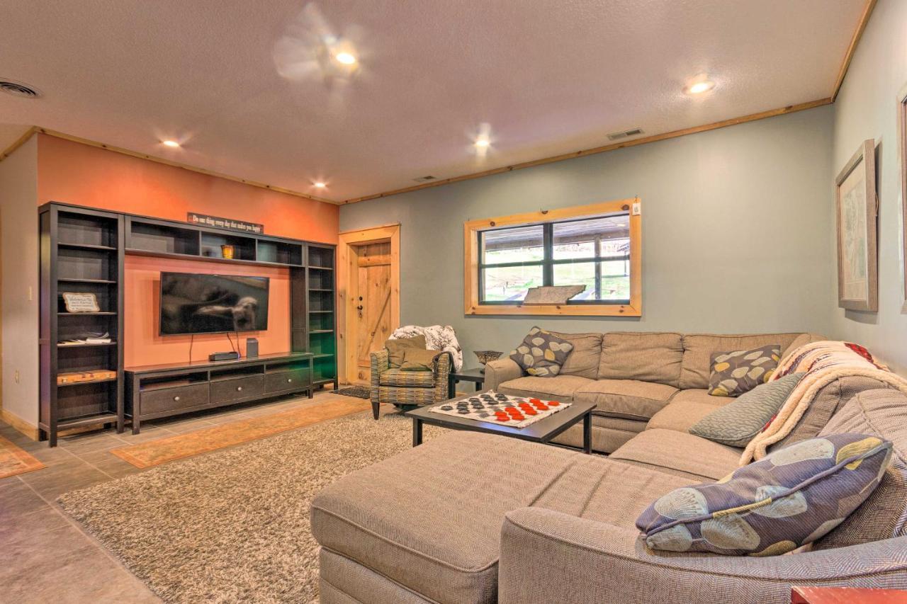 Pet-Friendly Blue Ridge, Cherokee Forest Retreat! Greeneville Dış mekan fotoğraf