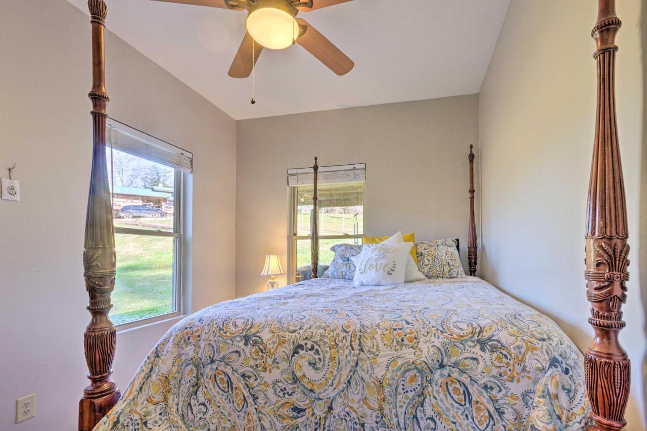 Pet-Friendly Blue Ridge, Cherokee Forest Retreat! Greeneville Dış mekan fotoğraf