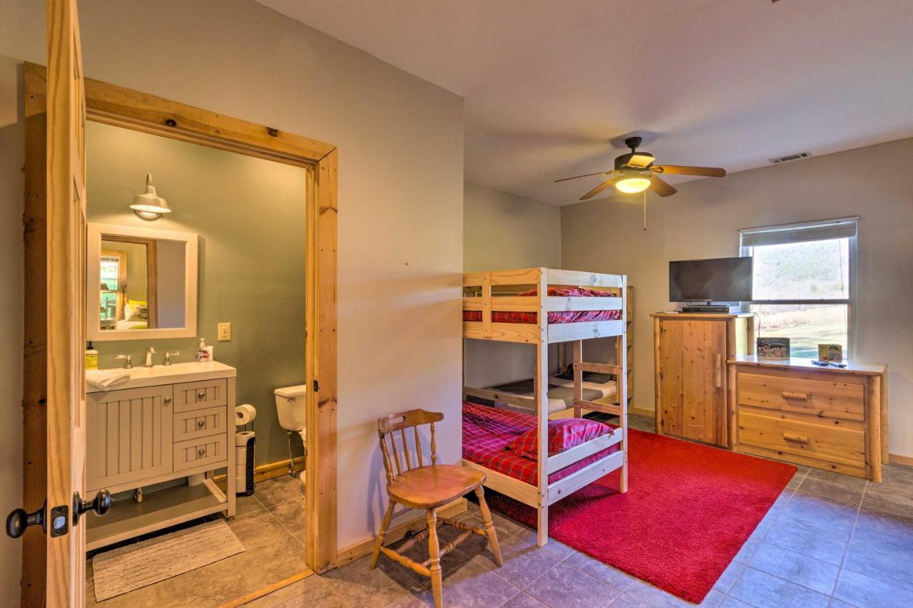 Pet-Friendly Blue Ridge, Cherokee Forest Retreat! Greeneville Dış mekan fotoğraf